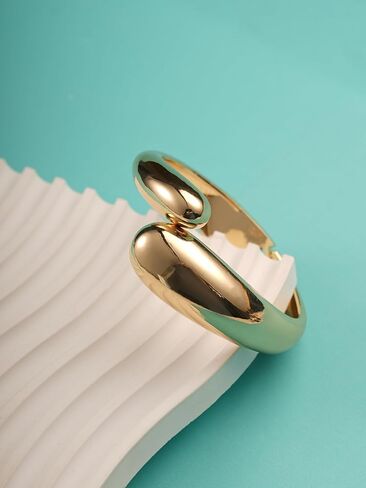 Non-Tarnish Gold Teardrop Bangles Bracelets for Women Chunky Open Cuff Statement Bracelet Irregular Twisted Hinged Waterproof Trendy Gold Plated Silver Jewlery Accessories Fashion Gifts in Saudi Arabia