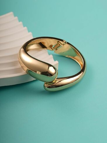 Non-Tarnish Gold Teardrop Bangles Bracelets for Women Chunky Open Cuff Statement Bracelet Irregular Twisted Hinged Waterproof Trendy Gold Plated Silver Jewlery Accessories Fashion Gifts in Saudi Arabia