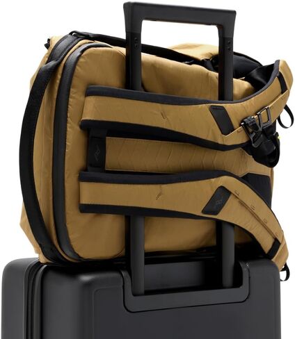 Peak Design Everyday Backpack V3 20L, Camera Bag, Laptop Backpack with Tablet Sleeves BEDB-20-MN-3 (Midnight) in Kuwait