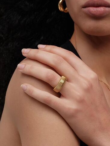 18k Gold Plated Ribbed Chunky Dome Ring, Minimalist Versatile Ring Fashionable Stacking Rings for Women and Men Jewelry Size 6 to 8 in Kuwait