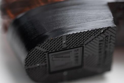 حذاء Joe Boots 904 كلاسيكي للرجال، حذاء غربي بطبعة كايمان غريبة، نعل جلدي من الجلد الأصلي على شكل حرف J in Kuwait