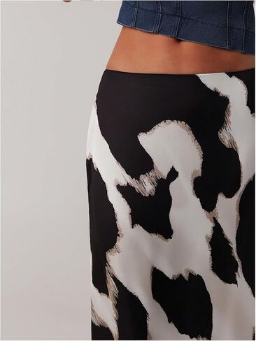 تنورة طويلة طويلة للسيدات من MakeMeChic بخصر منخفض، وتنورات أنيقة بطباعة الفهد البقري in Kuwait