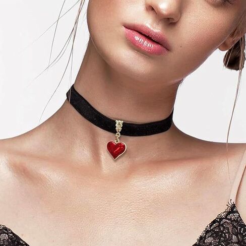 Black Choker Necklace for Women Gothic Heart Choker Necklace Dropping Blood Halloween Necklaces for Women Cosplay Jewelry in Saudi Arabia