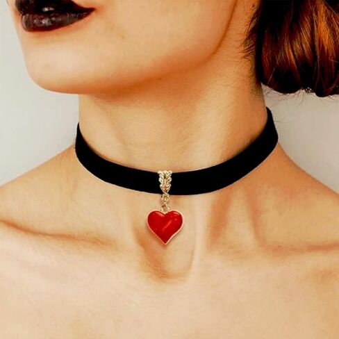 Black Choker Necklace for Women Gothic Heart Choker Necklace Dropping Blood Halloween Necklaces for Women Cosplay Jewelry in Saudi Arabia
