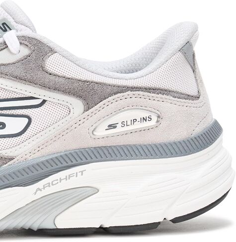 Skechers Men's Go Run Arch Fit 2.0 Carrera Sneaker in Saudi Arabia