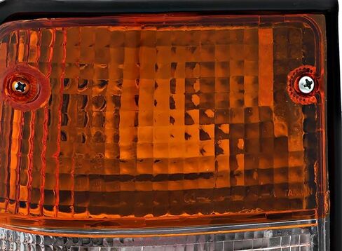 For Toyota Pickup Tail Lights Lamps Set 1989 1990 1991 1992 1993 1994 1995 Driver and Passenger Side in Saudi Arabia