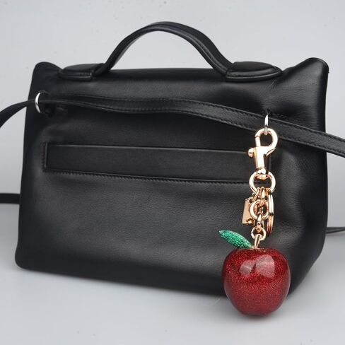 سلسلة مفاتيح لطيفة على شكل فاكهة لحقيبة المحفظة ومفتاح السيارة، وإكسسوارات ديكور للحقيبة للنساء مع صندوق هدايا أنيق للنساء in Kuwait