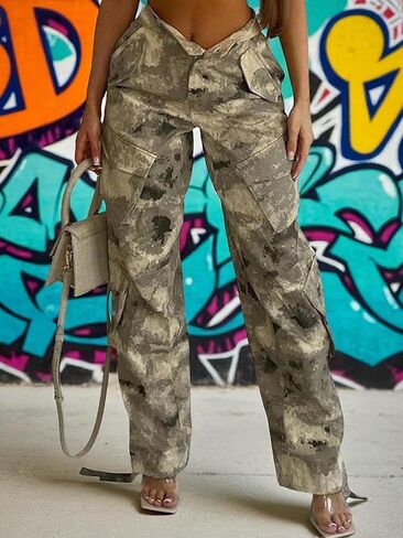 Women’s Camo Cargo Pants, Y2K Baggy Wide Leg Camouflage Joggers with Flap Pockets, Streetwear Army Trousers for Casual in Kuwait