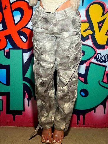 Women’s Camo Cargo Pants, Y2K Baggy Wide Leg Camouflage Joggers with Flap Pockets, Streetwear Army Trousers for Casual in Kuwait
