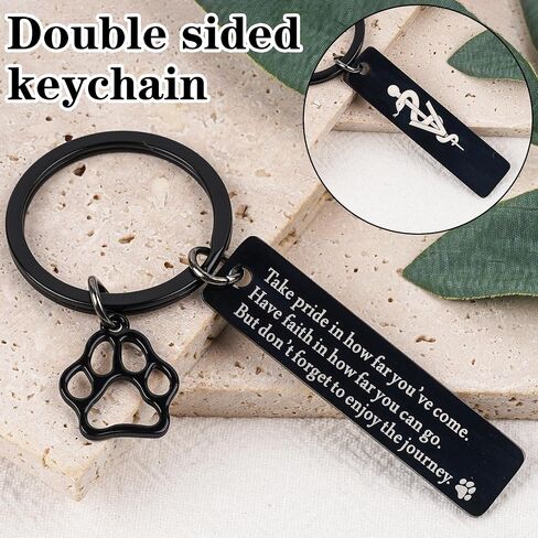 Veterinarian Gifts Keychain Men Women, Appreciation Keyring for Veterinary Assistant, Thank You Key Chain for Vet Tech in Saudi Arabia