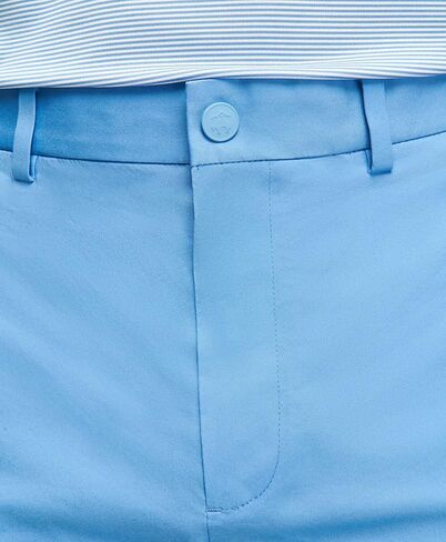 Brooks Brothers Men's Stretch Supima Cotton Poplin Chino 7 Inch Inseam Shorts in Kuwait