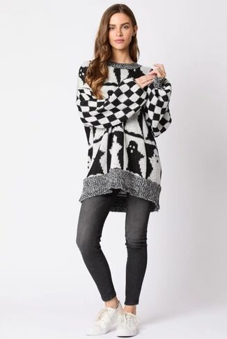 utcoco Women's Halloween Ghost Sweater Tops Casual Loose Fit Crew Neck Long Sleeve Chunky Knit Pullover Sweaters in Saudi Arabia