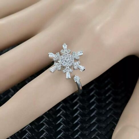 Season Statement Ring for Women Gold Maple Leaf Rotatable Silver Snowflake Stacking Ring Unique Autumn Winter Jewelry Gift in Saudi Arabia