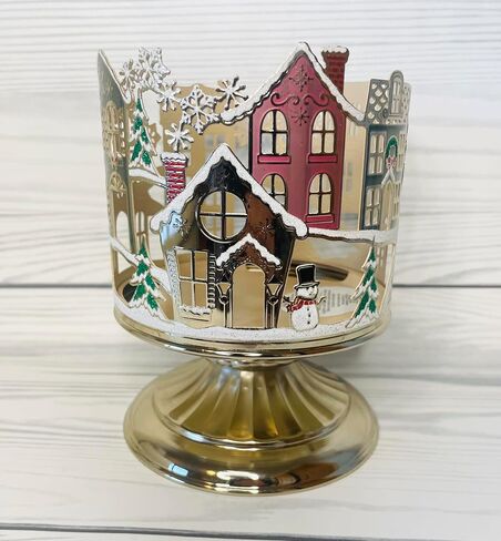 Bath and Body Works Christmas Holiday Village Scene 3-Wick Candle Holder in Saudi Arabia