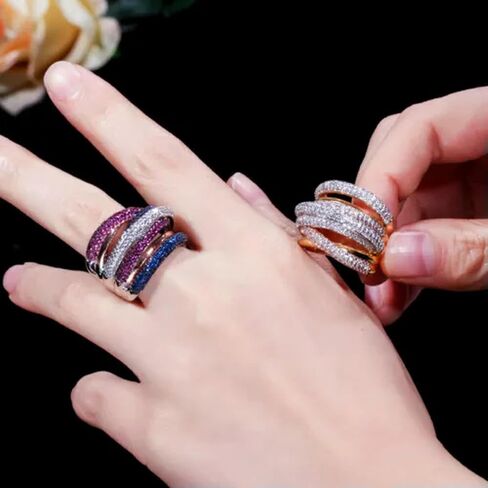 Luxury Design Gold Geometry Cubic Zirconia Big Wedding Finger Ring in Saudi Arabia