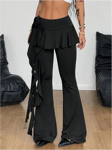 سروال نسائي من MakeMeChic ذو تصميم جرس من الأسفل بخصر منخفض وواسع Y2k مع تنورة مكشكشة in Kuwait