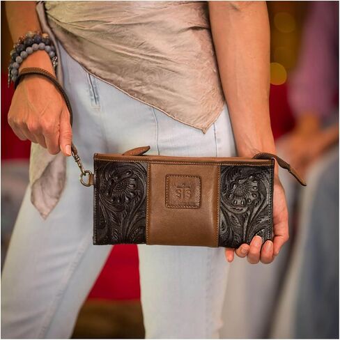 STS Ranchwear Boho Cowgirl Clutch in Saudi Arabia