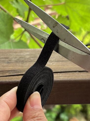 3Rolls 200CM/Roll Nylon Plant Ties Resealable Cable Twine Self Adhesive Plant Fastener Tape for Support Garden Supplies,Green in Saudi Arabia