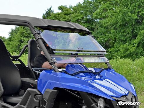 SuperATV مقاوم للخدش 3 في 1 زجاج أمامي قابل للطي لـ 2015-2018 Yamaha Wolverine، مفتوح، مزود بفتحات تهوية أو مغلق بالكامل، 1/4 بوصة بولي كربونات أقوى 250 مرة من الزجاج، صنع في الولايات المتحدة الأمريكية in Saudi Arabia