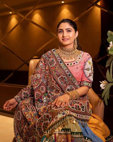 Indian Ready to wear Navratri Chaniya Choli for Women Digital Print Flared Lehenga with Stitched Blouse in Saudi Arabia