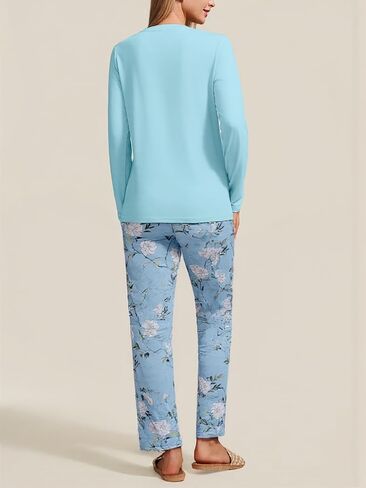 طقم تي شيرت نسائي مخطط من YUNDAI مكون من قطعتين بأكمام طويلة وسروال كابري، طقم ملابس نوم Pjs مع جيوب in Kuwait