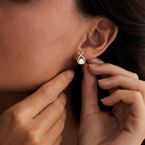 Pearl Earrings for Women, 14k Pearl Drop Dangle Earrings Gold Earrings for Women Trendy Cute Prom Bridal Earring Flower Long Earring Wedding Jewelry in Saudi Arabia