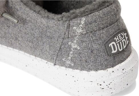 HEYDUDE Women's Wendy Wool Cozy (Little Big Kid) Slip-On in Saudi Arabia