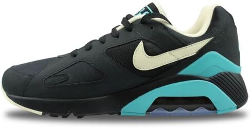 Nike Men's Low-top Sneakers in Saudi Arabia
