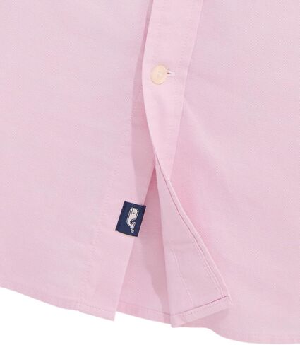 قميص أكسفورد رجالي من Vineyard Vines بتصميم Seawall Solid in Saudi Arabia