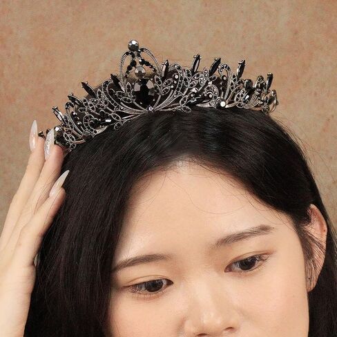 Silver Crystal Tiaras and Crowns for Women Sparkling Rhinestone Queen Crowns Princess Birthday Wedding Bridal Hair Accessories in Saudi Arabia