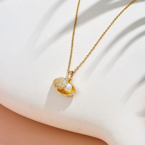 Seashell Pearl Pendant Necklace for Women, Simple Pearl Necklaces Pearl with Delicate Cubic Zirconia Setting, Fashion Summer Jewelry Gift in Saudi Arabia