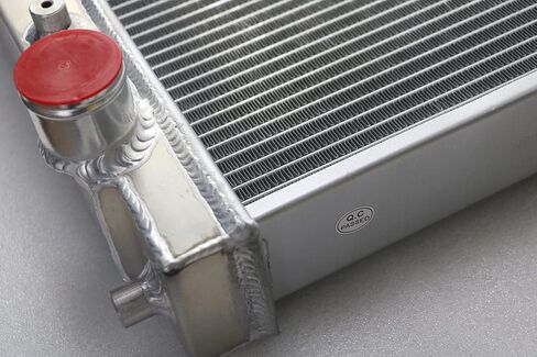 3 Row Aluminum Radiator For 1999 2000 2001 2002 2003 2004 2005 Ford F-250 F350 F450 Super Duty 6.8L 7.3L-Replacement Radiator-Radiators in Saudi Arabia