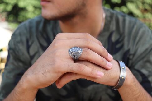 Tiger Dragon Silver Signet Ring, 0.024 lbs, 0,98 x 0,82 Inch, Gothic Jewelry for Men with Greek Mythology Inspiration, Ideal Boss Leaving Gift and Customized Accessory in Saudi Arabia