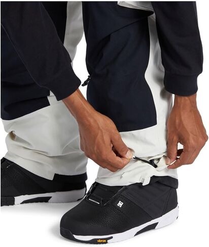 DC mens Men's Brigade 45k Snowboard Bib PantsOveralls in Saudi Arabia