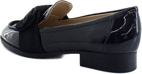 Bandolino Women's Lindio Loafer ، Navy Patent 402 ، 6.5 Wide in Saudi Arabia