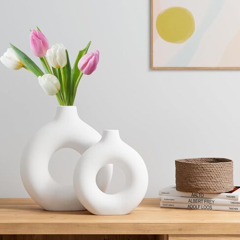 مزهريات سيراميك بيضاء للديكور، مجموعة مزهريات سيراميك لديكور المنزل مكونة من 2، مزهريات لتزيين غرفة الشمال، مزهرية زخرفية بسيطة لطاولة مركزية لحفلات الزفاف وغرفة المعيشة والمكتب وديكور المنزل in Kuwait