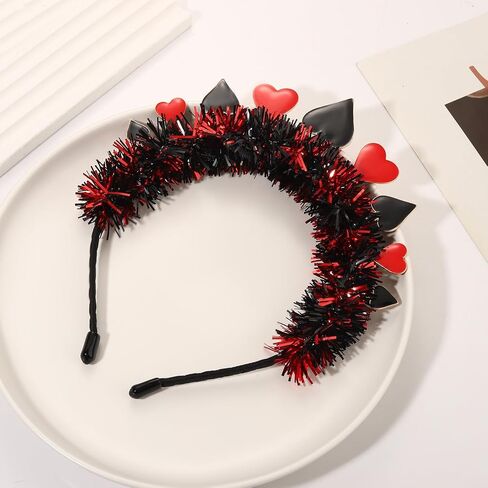 FAERLIIRY Queen Heart Jewelry Set Red Black Heart Heishi Beaded Necklace Earrings Halloween Costume Jewelry for Women in Saudi Arabia