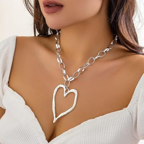 Chunky Gold Necklace Big Heart Statement Necklace for Women Y2K Thick Chain Large Heart Pendant Necklace Pearl Choker Love Heart Charm Necklace Chunky Jewelry in Saudi Arabia