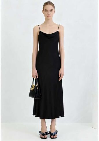 كعب فليب فلوب للنساء بكعب مربع مفتوح بأشرطة صنادل بكعب قطة أنيقة مع أشرطة قرصية بلاستيكية مريحة للانزلاق على شريحة ثونغ in Kuwait