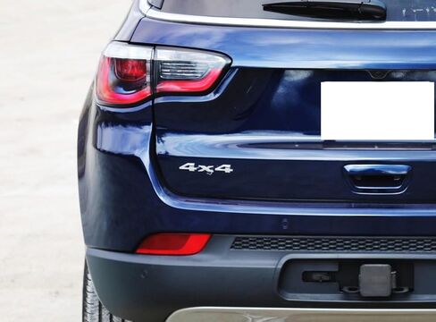 عدسات عاكسة للمصد الخلفي من iJDMTOY OE-Spec ذات لون داكن مدخن متوافقة مع بوصلة Jeep 2017-up، مجموعة OE-Spec LH RH in Saudi Arabia