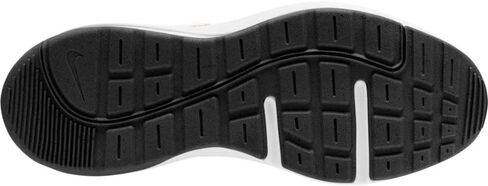 Nike Women's Low-Top in Saudi Arabia