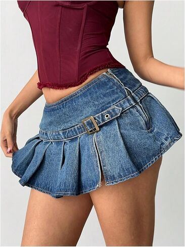 تنورة WDIRARA النسائية ذات الطيات المنخفضة الارتفاع من قماش الدنيم Y2k بإبزيم in Kuwait