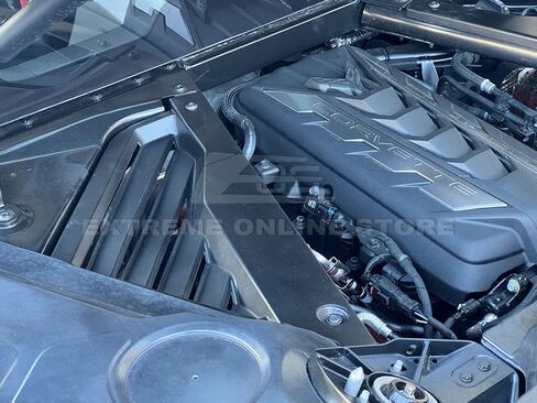 استبدال متجر Extreme عبر الإنترنت لموديلات شيفروليه كورفيت C8 كوبيه لعام 2020 | غطاء لوحة خليج المحرك الخلفي الإضافي على طراز مصنع GM (ألياف زجاجية - أسود غير لامع) in Kuwait