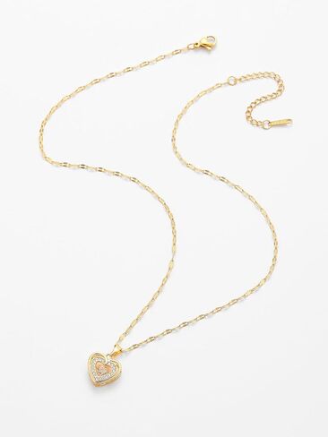 1PC Gold Heart Necklace for Women, Minimalist Fashion Jewelry for Everyday Wear, Trendy Women's Accessory, Gold Chain Necklace with Heart Charm in Kuwait