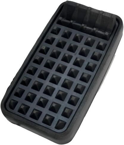 E-T2050-44120 E-37410-44120 Pedal Cover for Kubota Tractors and Wheel Loaders in Saudi Arabia
