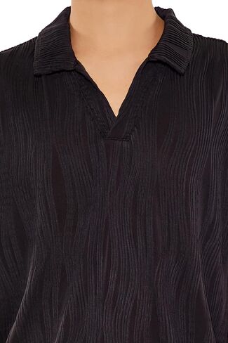 Forever 21 Men's Textured Slim-fit V-Neck Polo Shirt in Saudi Arabia