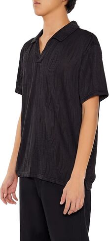 Forever 21 Men's Textured Slim-fit V-Neck Polo Shirt in Saudi Arabia