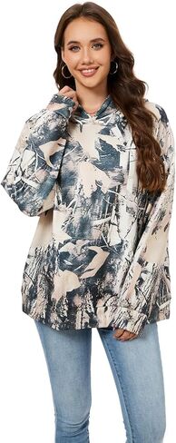 سترة بغطاء للرأس مموهة للنساء كبيرة الحجم من الصوف بقلنسوة على شكل ورقة القيقب مع جيب الكنغر in Kuwait