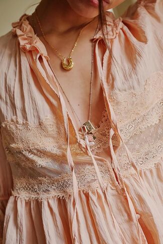 Women Boho Ruffle Lace Trim Blouses Vintage Tie Front Flowy Sheer Cropped Tops Y2k Button Down Coquette Peplum Shirts in Saudi Arabia