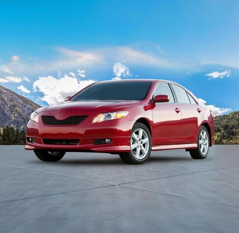 الشفة الأمامية الممتصة للصدمات متوافقة مع 2007-2009 Toyota Camry LE، SE، XLE فقط، Factory SE Style Black PU Front Lip Finisher Under Chin Spoiler Add On by IKON MOTORSPORTS in Saudi Arabia